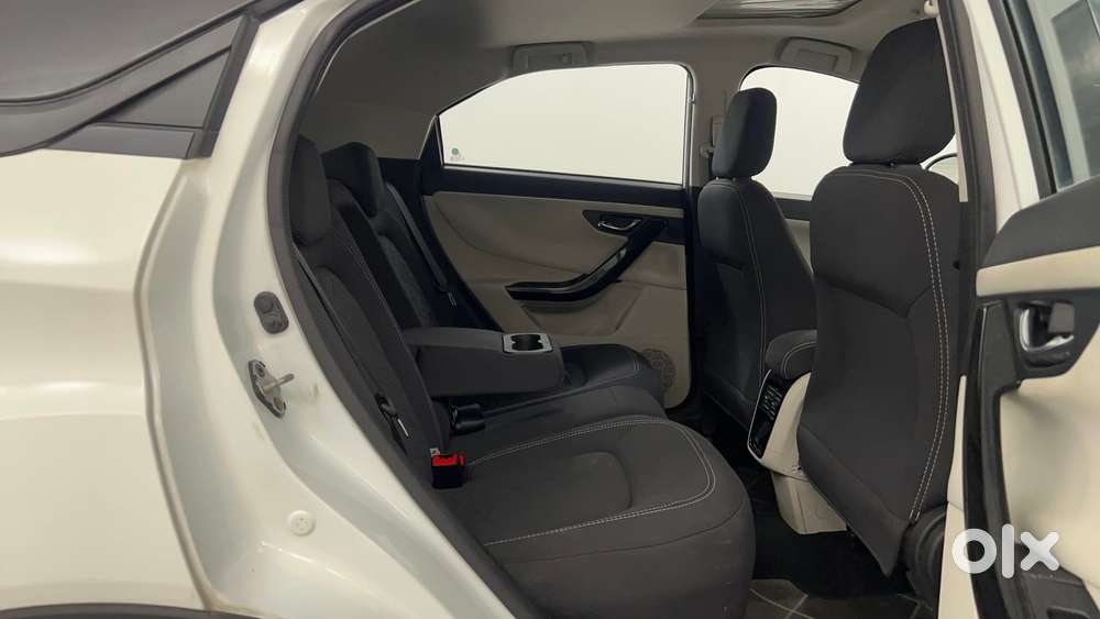 Tata Nexon Xz Plus (hs), 2022, Petrol