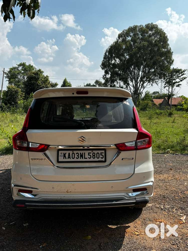 Maruti Suzuki Ertiga Zxi 2022