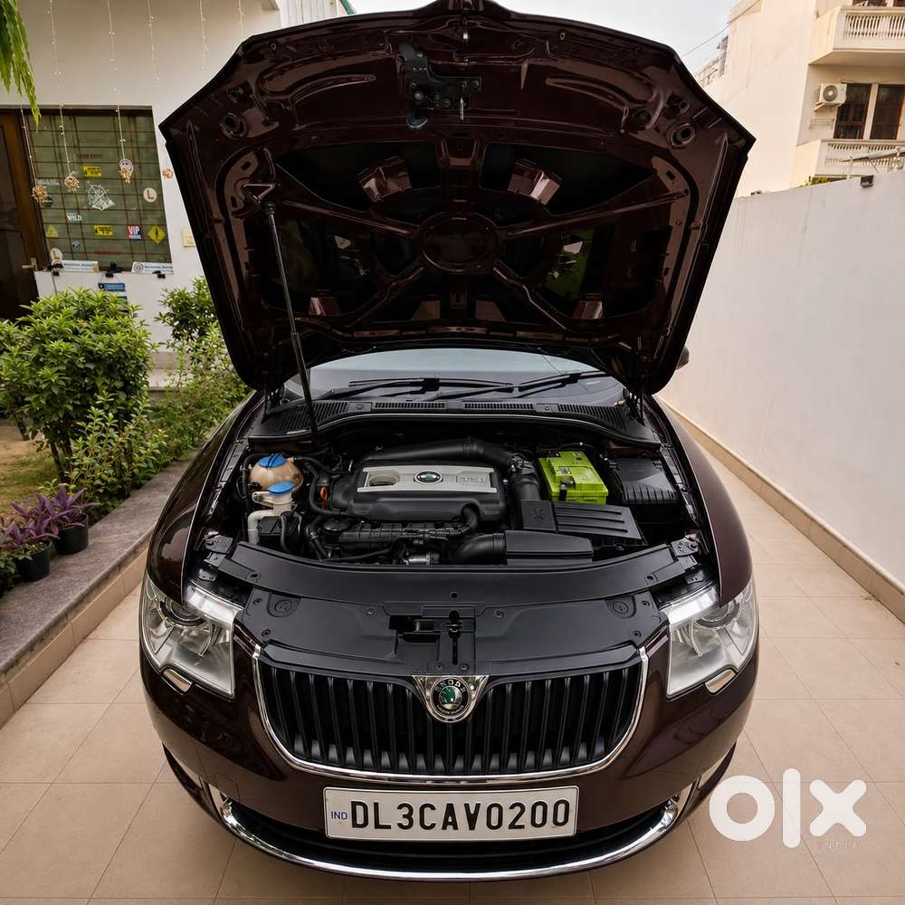 Skoda Superb 1.8 Elegance Tsi At, 2012, Petrol