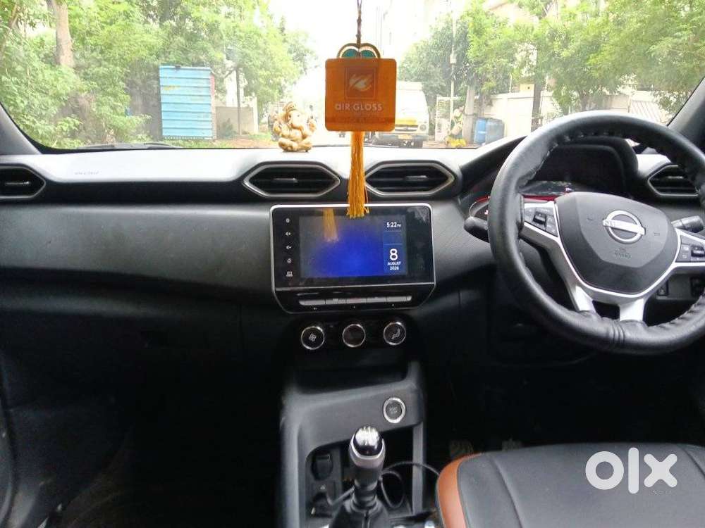 Nissan Magnite N-connecta Mt, 2025, Petrol