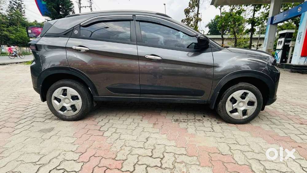 Tata Nexon Fearless Plus 1.2 Revotron Petrol 6 Mt, 2024, Petrol