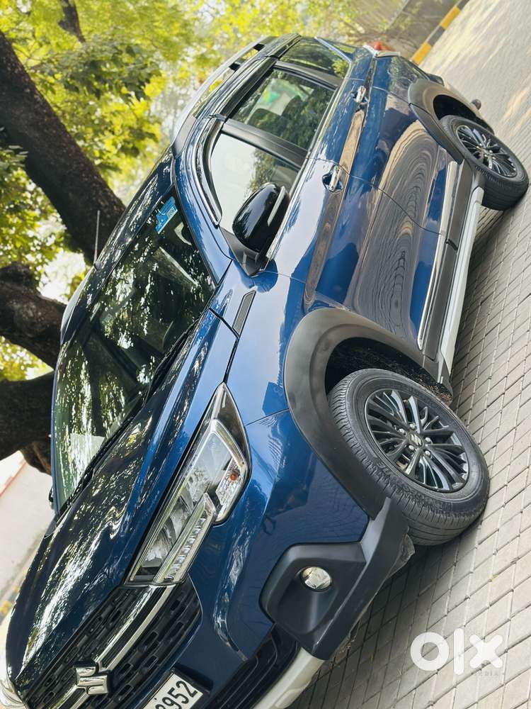 Maruti Suzuki Xl6 1.5 Alpha Mt, 2022, Petrol