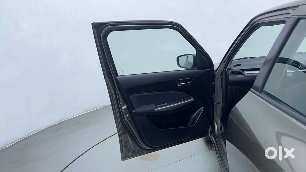 Maruti Suzuki Swift 1.3 Zxi, 2024, Petrol