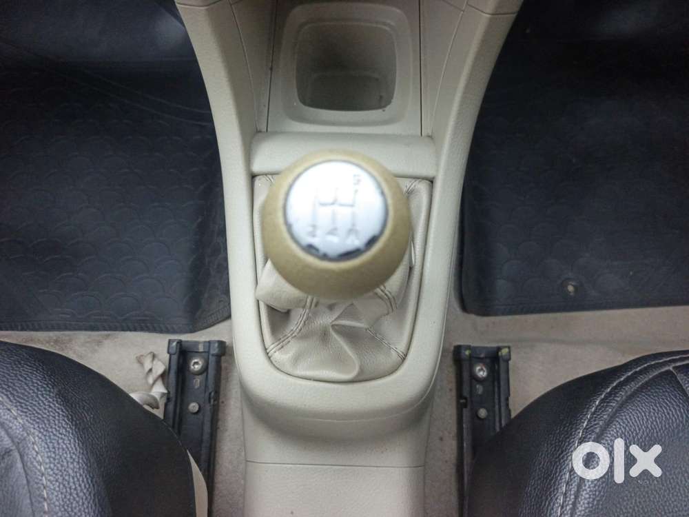 Maruti Suzuki Swift Dzire 1.3 Vxi, 2014, Petrol