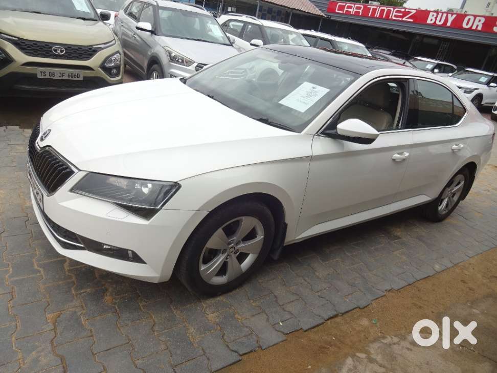 Skoda Superb Style 1.8, 2016, Petrol