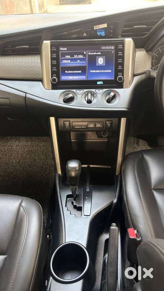 Toyota Innova Crysta, 2022, Petrol