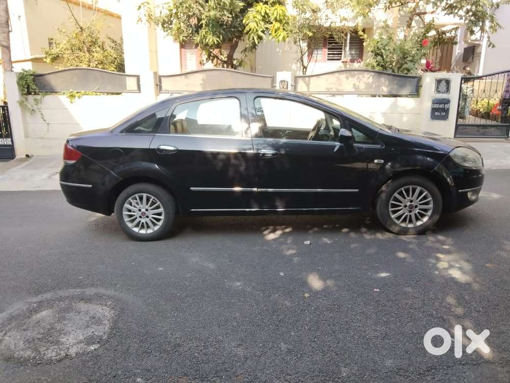 Fiat Linea 2007-2013 Emotion (diesel), 2009, Diesel