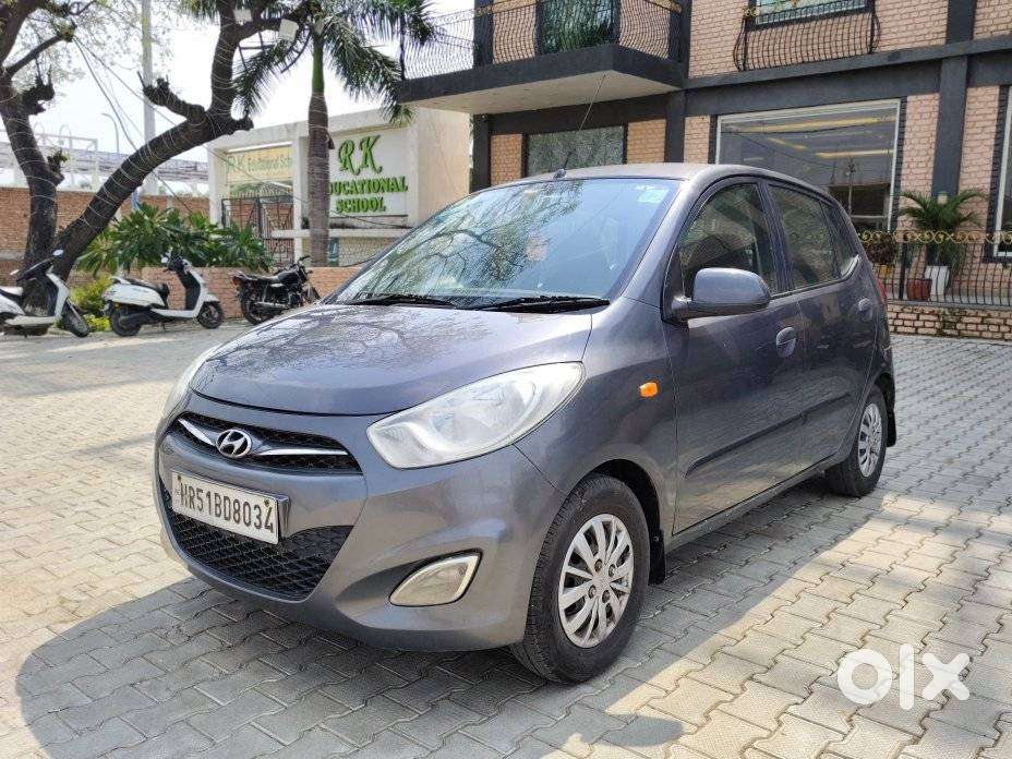 Hyundai I10 Sportz 1.1 Irde2, 2015, Cng & Hybrids