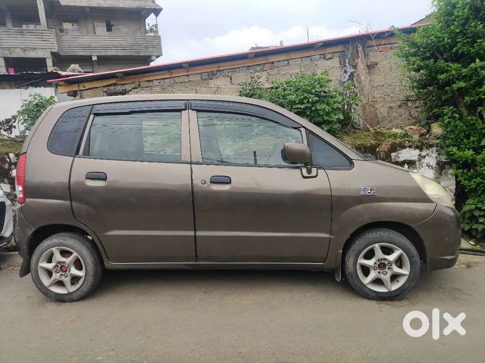 Maruti Suzuki Zen Estilo 2010