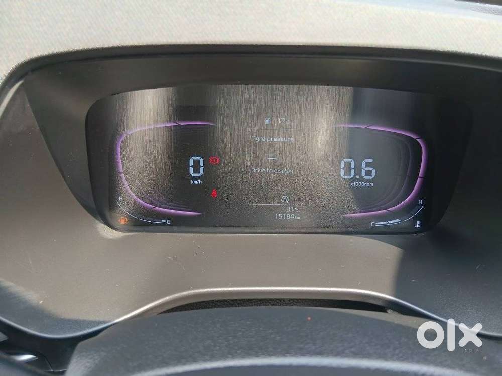 Kia Carens G1.5 6mt Gravity, 2024, Petrol