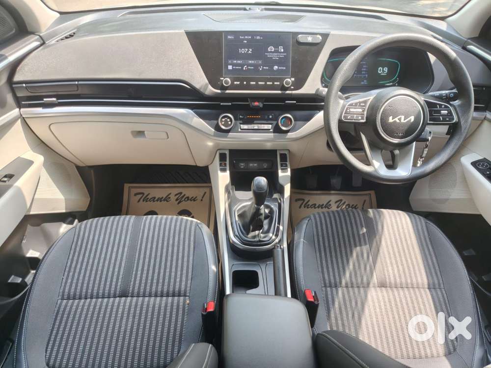 Kia Carens 1.4 Prestige 7 Str, 2022, Petrol