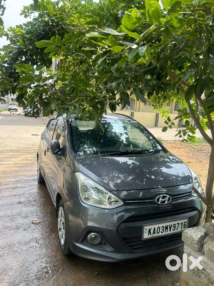 Hyundai Grand I10 2015 Petrol Well Maintained