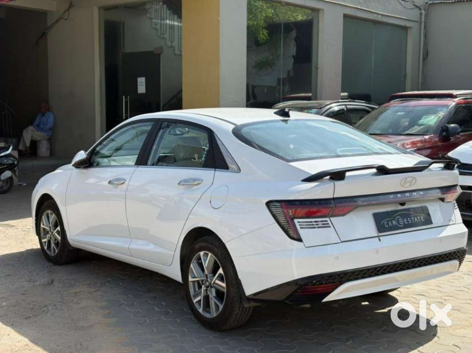 Hyundai Verna 1.5 Sx (o) Turbo Petrol Mt, 2025, Petrol