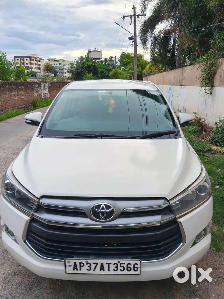 Toyota Innova Crysta 2017 Mt 2.4 Vx