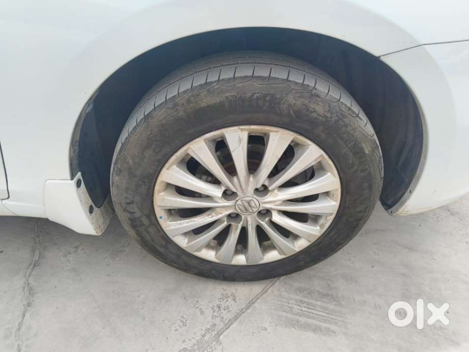 Maruti Suzuki Ciaz Zxi, 2015, Petrol