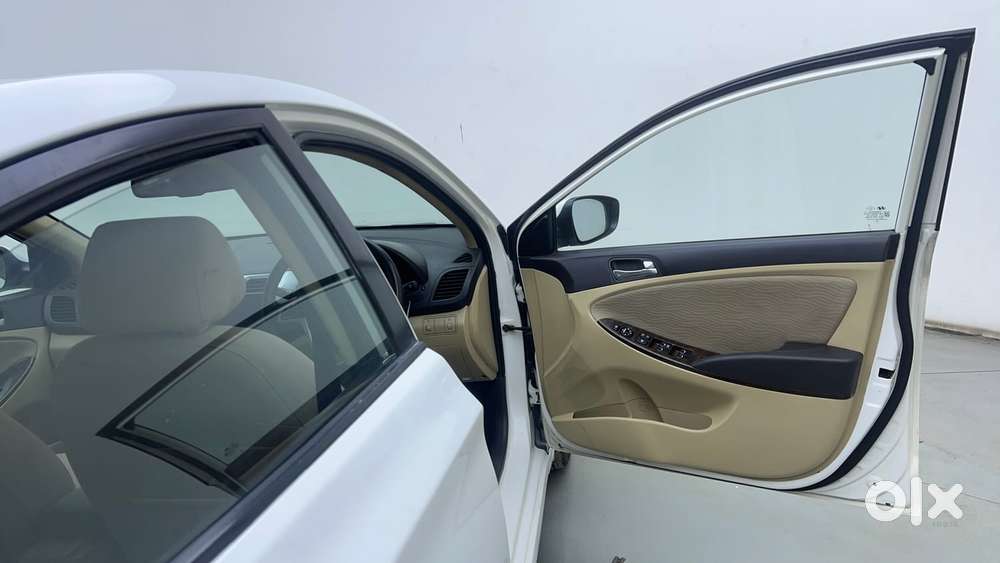 Hyundai Verna Fluidic 1.6 Crdi Sx, 2013, Diesel