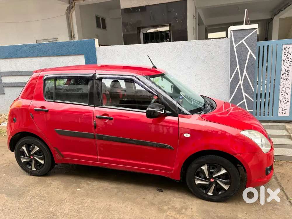 Maruti Suzuki Swift Petrol Manual
