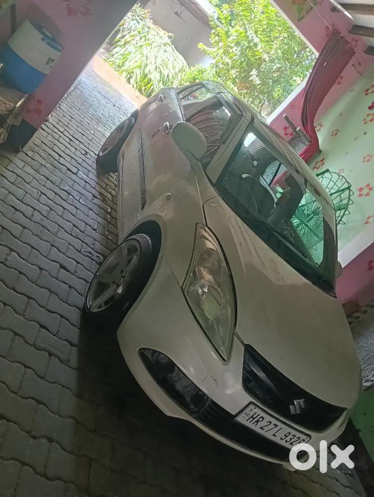 Good Condition Swift Dzire 17 Model Cng Pass Second Owner