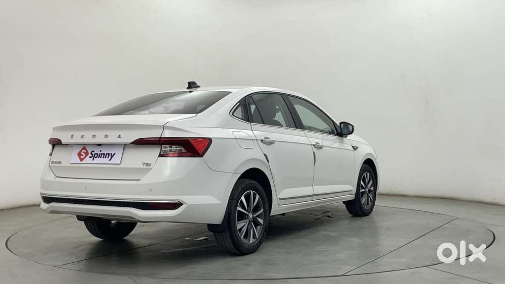 Skoda Slavia Style 1.5l Tsi Dsg, 2023, Petrol