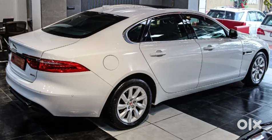 Jaguar Xf, 2019, Petrol
