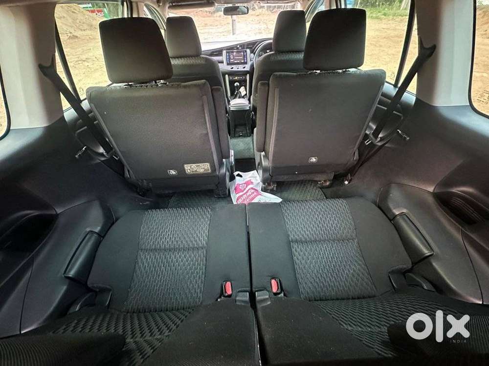 Toyota Innova Crysta 2.4 G Mt 7 Str, 2020, Diesel