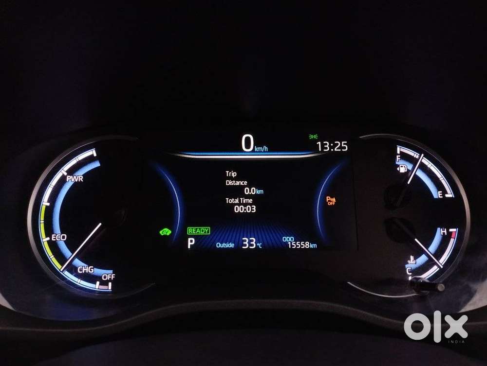 Toyota Innova Hycross 2.0 Vx Hybrid 7 Str, 2025, Petrol