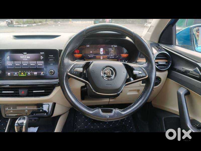 Skoda Slavia 1.5 Tsi Style At, 2022, Petrol