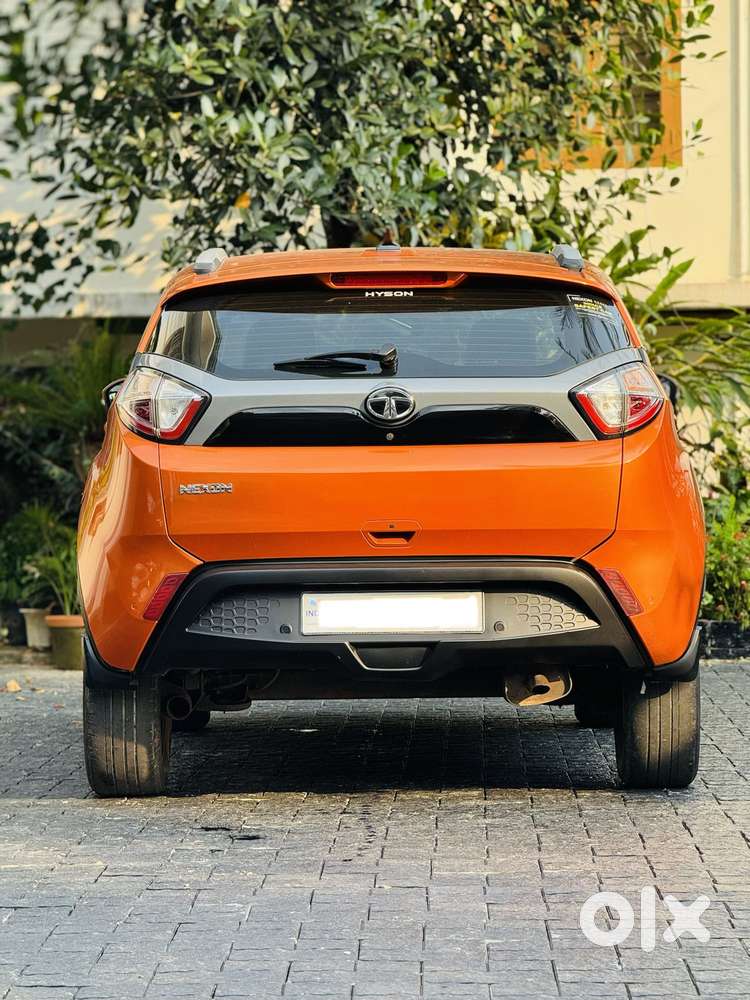 Tata Nexon Amt Xza Plus, 2019, Petrol