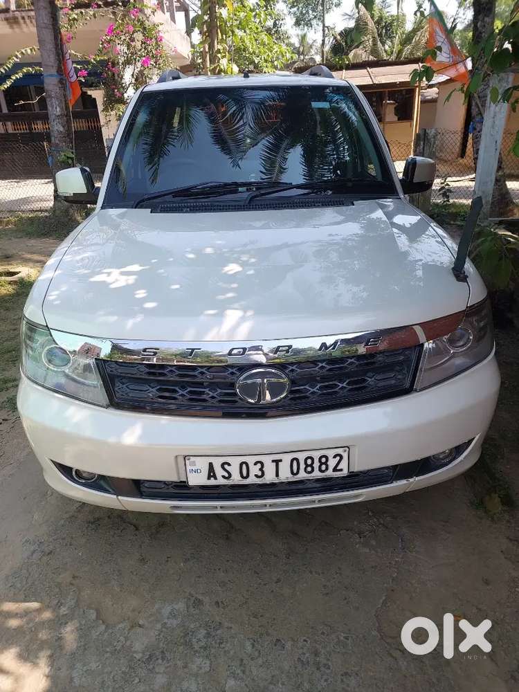 Tata Safari Storme 2016 Diesel 120000 Km Driven