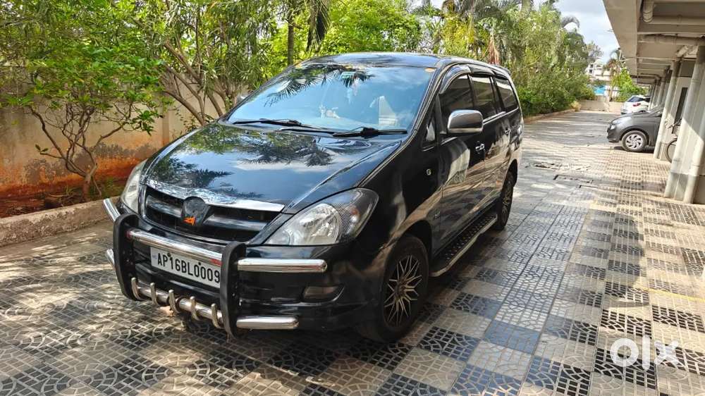 Toyota Innova 2009 Diesel 170000 Km Driven