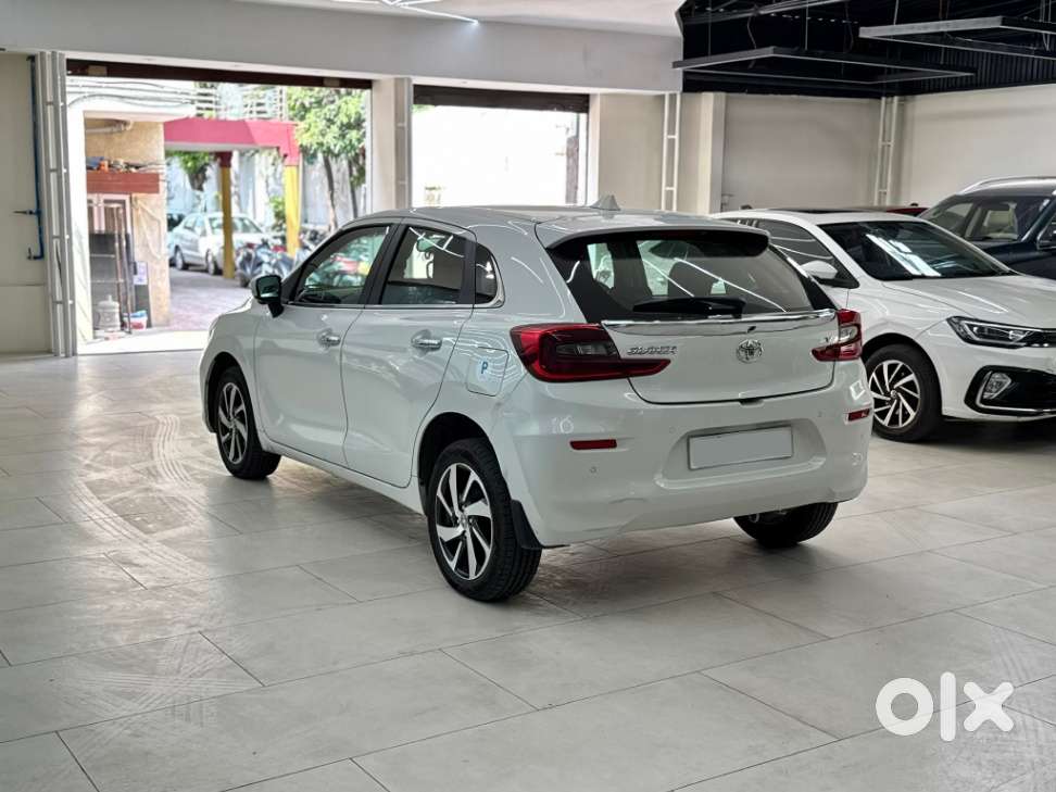 Toyota Glanza 1.2 V Amt, 2024, Petrol