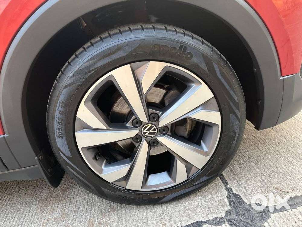 Volkswagen Taigun 1.0 Tsi Topline At, 2023, Petrol