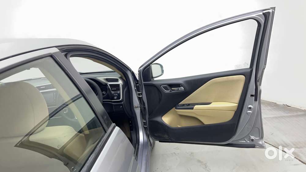 Honda City 1.5 V 4th Gen I-vtec Mt, 2022, Petrol