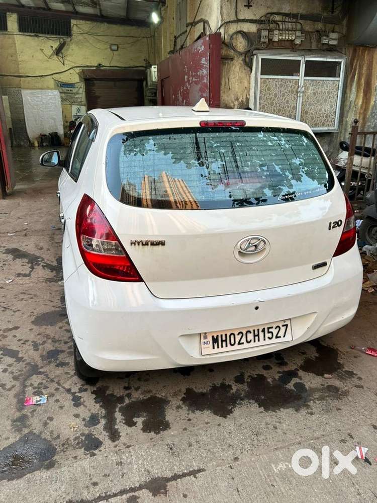 Hyundai 2012 Manual Car