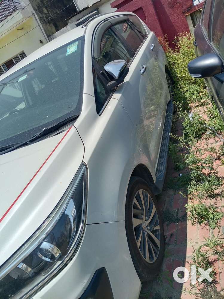 Toyota Innova Crysta 2022