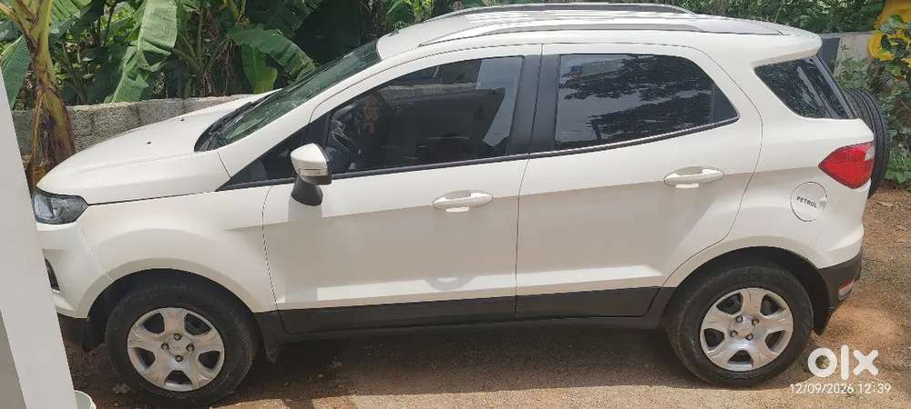 Ford Ecosport 2015 Petrol 62500 Km Driven