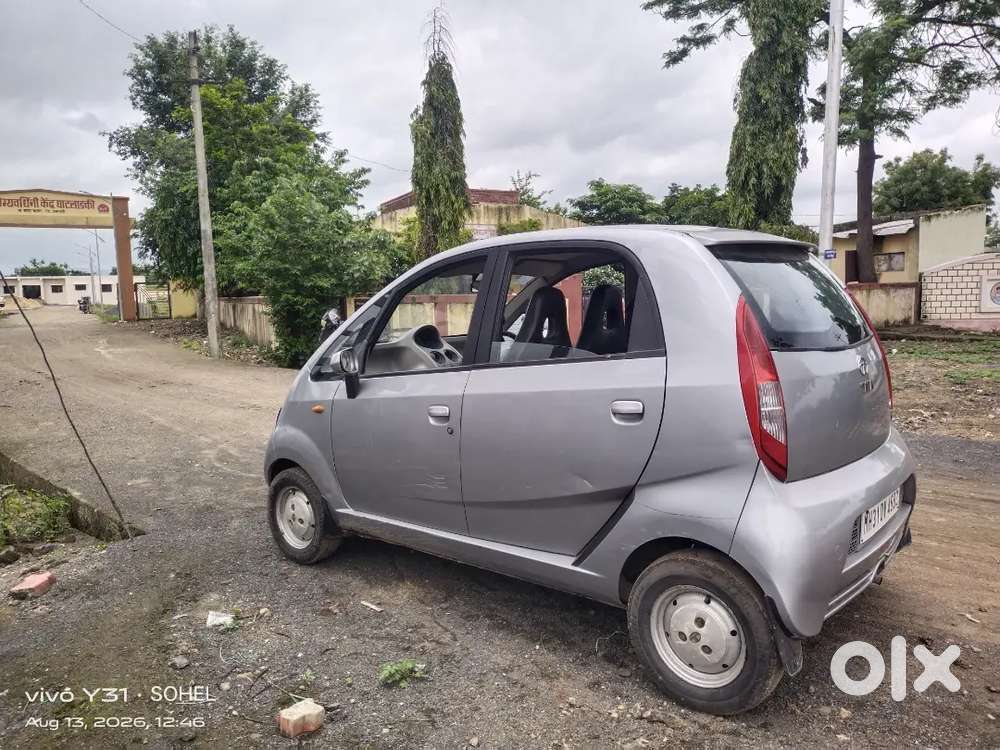 Tata Nano Lx 2011