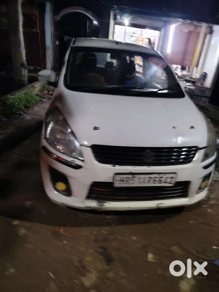 Ertiga Vxi Maruti 2012