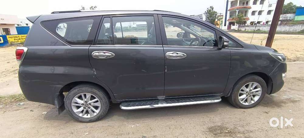 Toyota Innova Crysta 2.4 Vx Mt 8s, 2016, Diesel