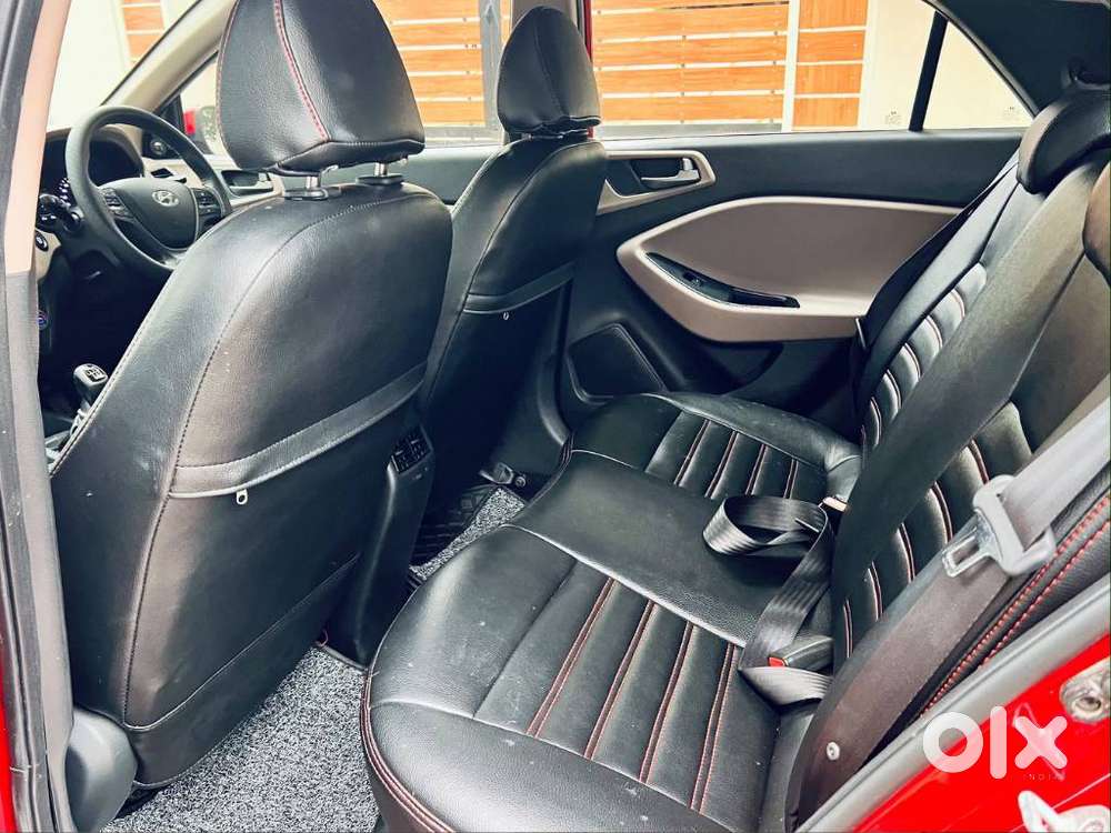 Hyundai I20 1.4 Asta (o) Crdi, 2015, Diesel