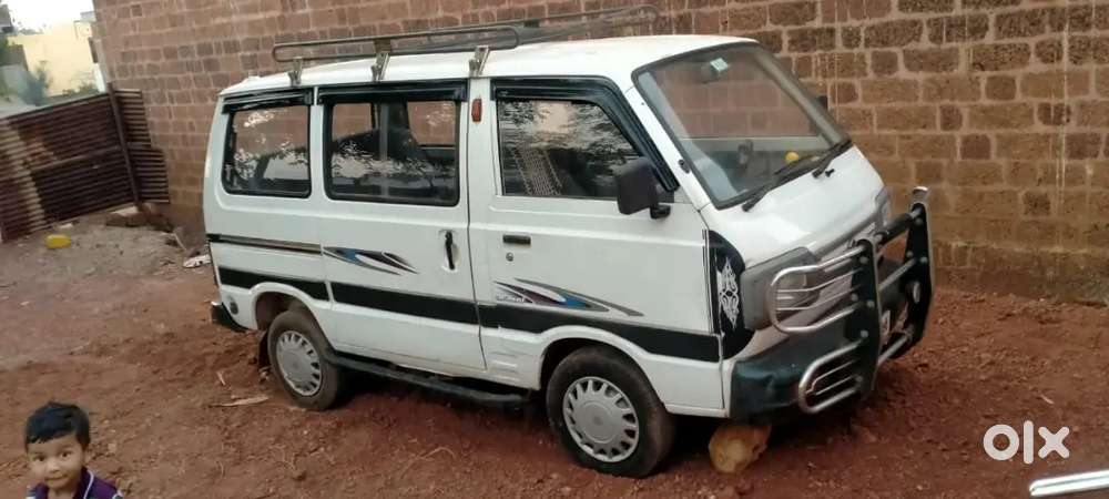 Very Light Used 50 % Tyres Coundacation Battery
