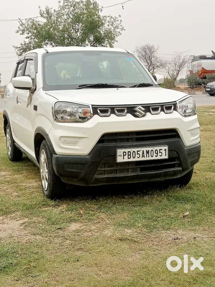 One' Hand Car