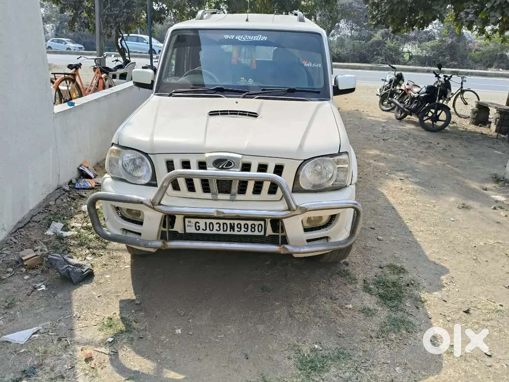 Mahindra Scorpio Classic 2011 Diesel 46000 Km Driven