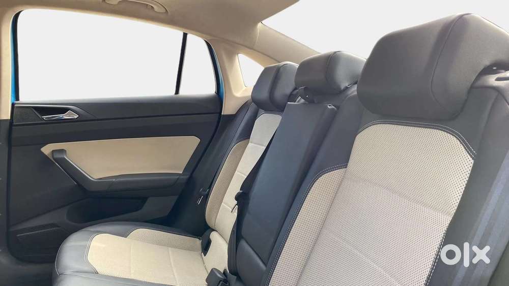 Skoda Slavia 1.0 Tsi Style At, 2022, Petrol