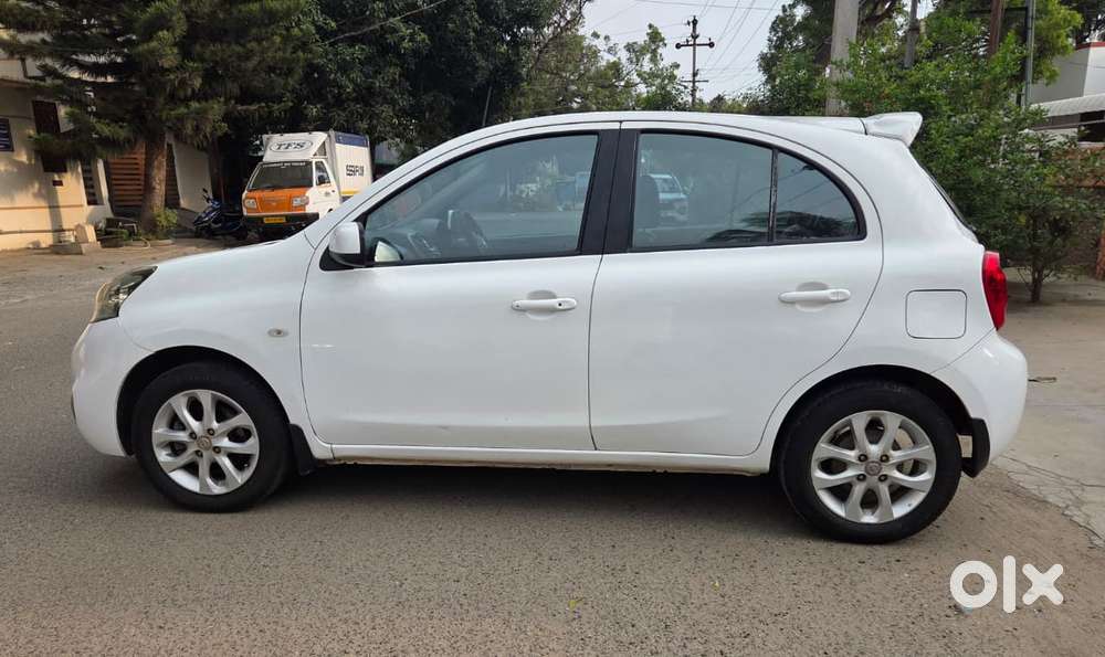 Nissan Micra Xv Cvt, 2017, Petrol