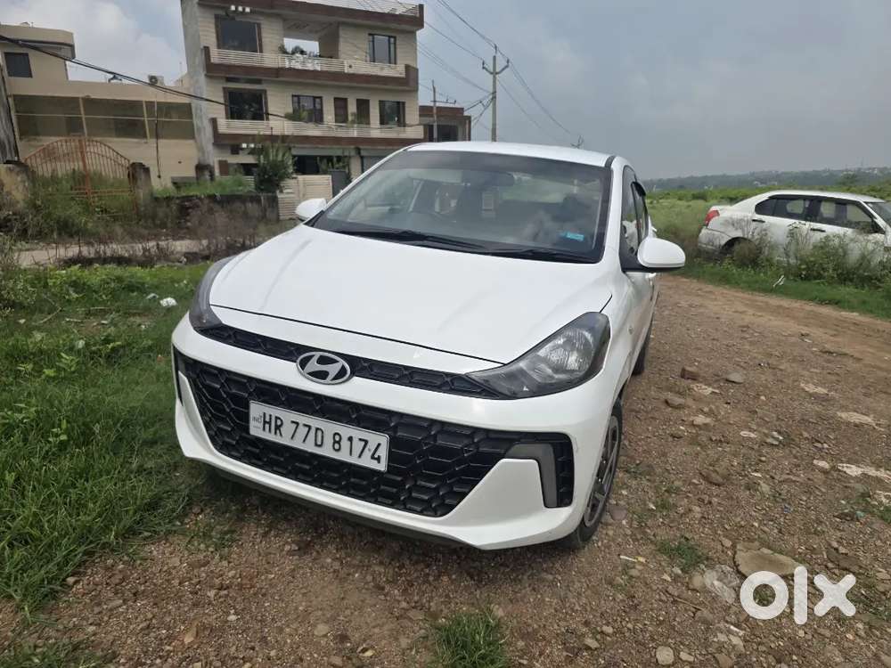 Hyundai Aura Cng 2023