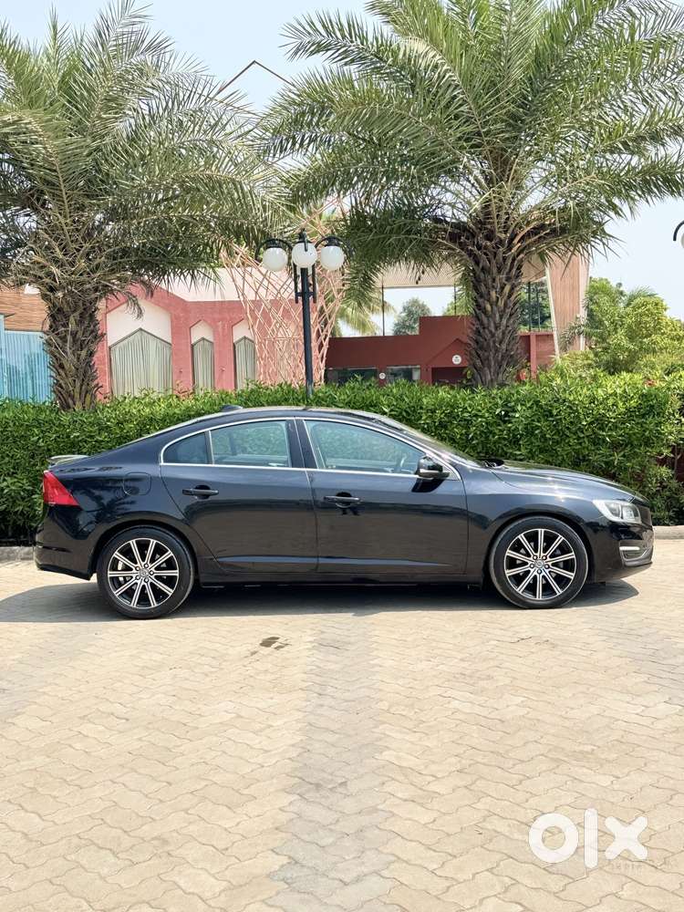 Volvo S60 D5 Inscription, 2016, Diesel