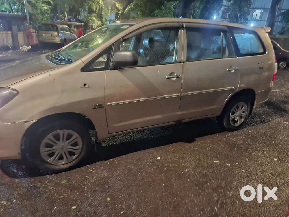 Toyota Innova 2006 Diesel Manual 280000 Km Driven