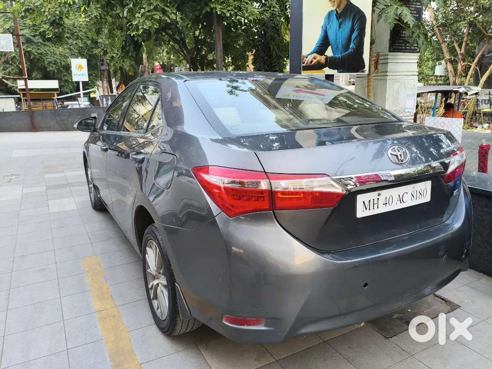 Toyota Corolla Altis 2014