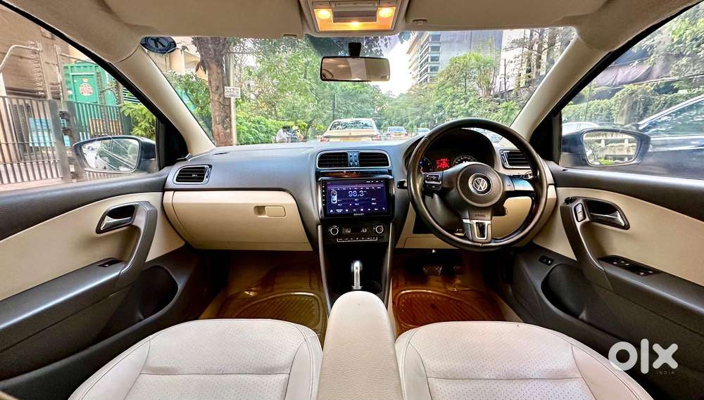 Volkswagen Vento 1.2 Tsi Highline Plus At, 2012, Petrol